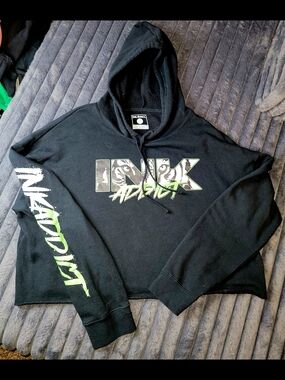 Black Graphic SEMI Cropped Hoodie Sweater with Lime Accent - Addict Logo